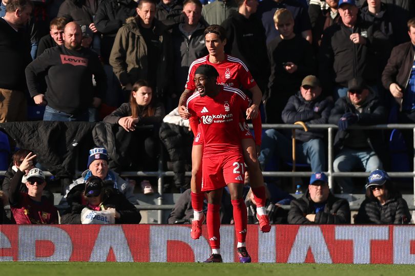 0_Ipswich-Town-FC-v-Nottingham-Forest-FC-Premier-League (1)