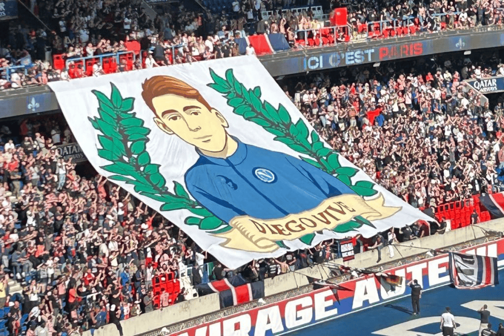 Diego-De-Vivo-PSG-fans-1024x683